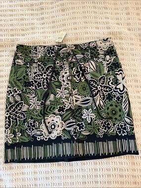 LOFT Green Navy White Floral Border Mini Skirt